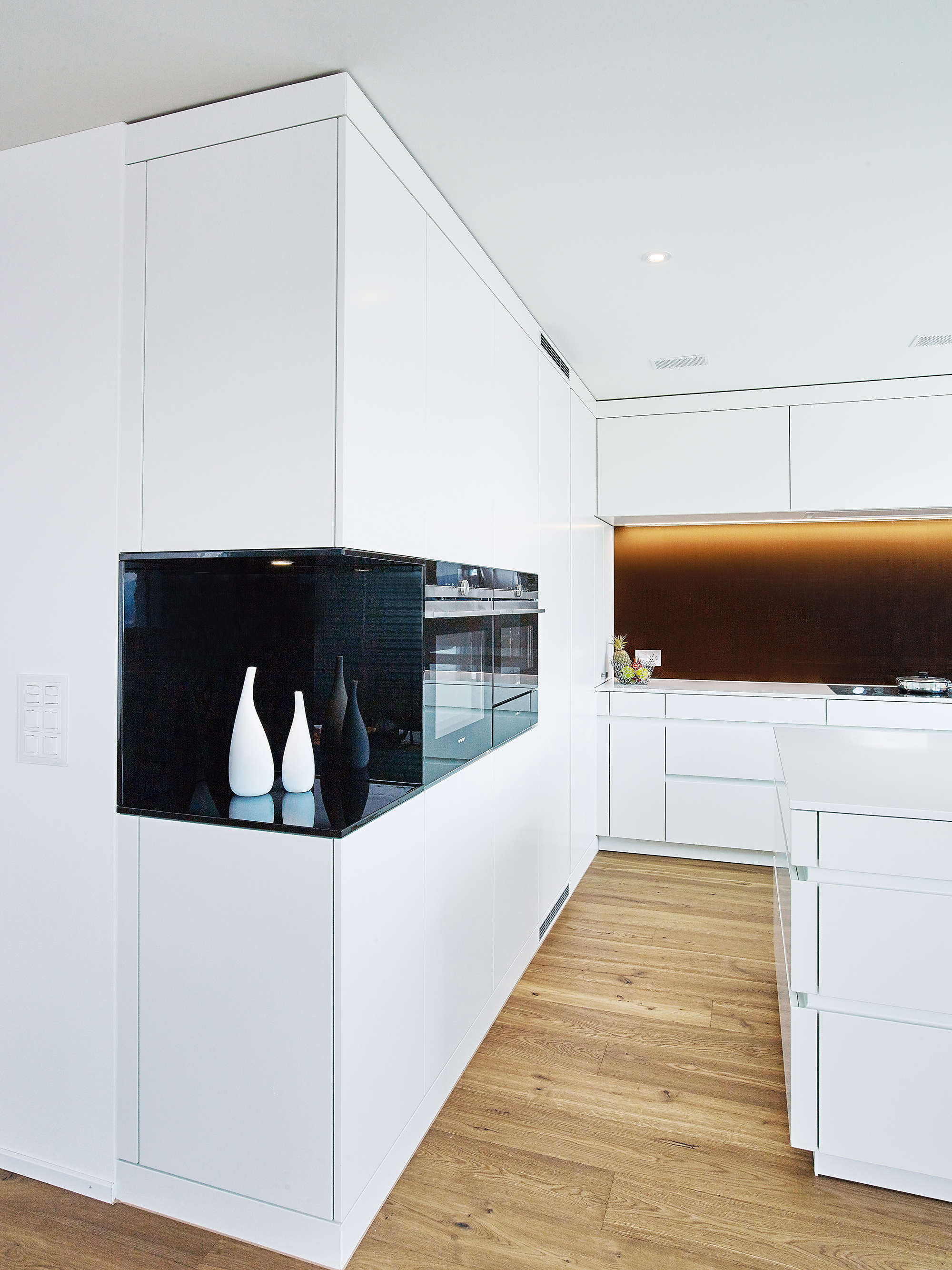 All White | Ambiance Küchen Bäder